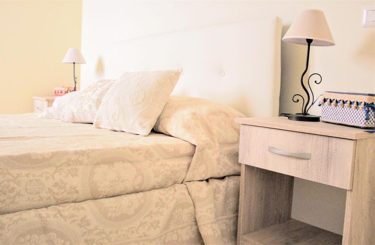 Dimora Vico Dei Nohi Bed & Breakfast *